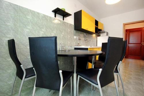 Apartment Razanj 10318a