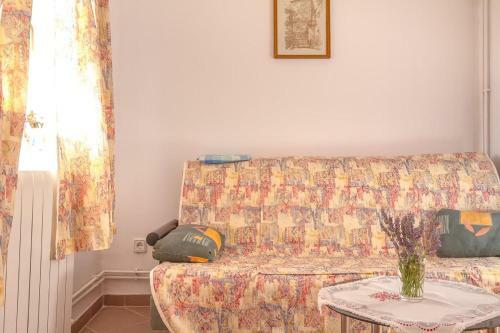 Hostal Double Room Njivice 5362b