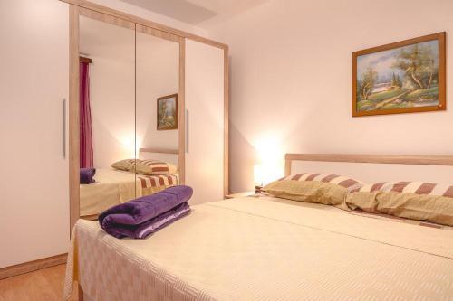 Hostal Double Room Njivice 5362b