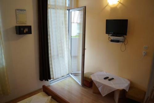 Studio Apartments Marija