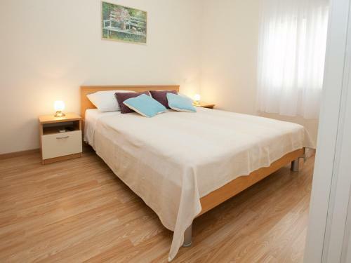Hostal Apartment And Rooms Cvita