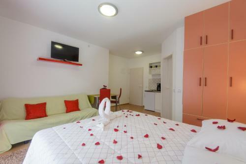 Apartments Mijo