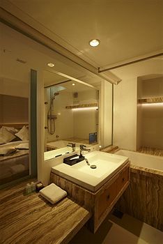 Hotel Bawa Continental