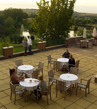 Hotel Hellidon Lakes Golf & Spa