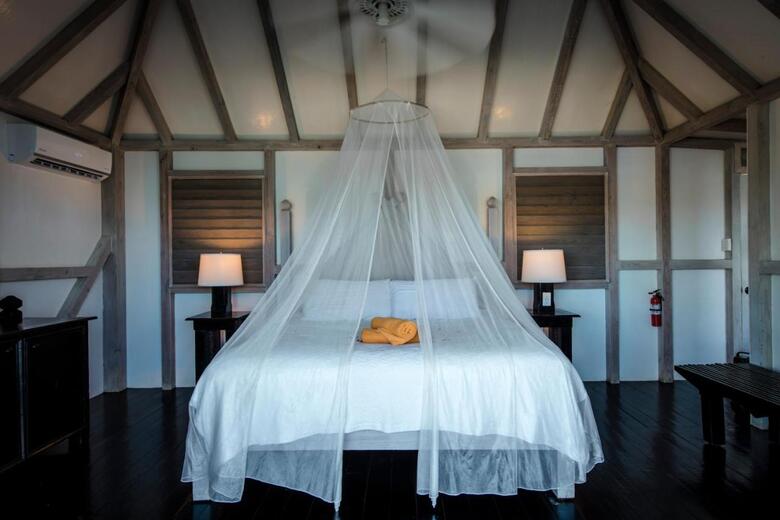 Hotel Cocobay Resort