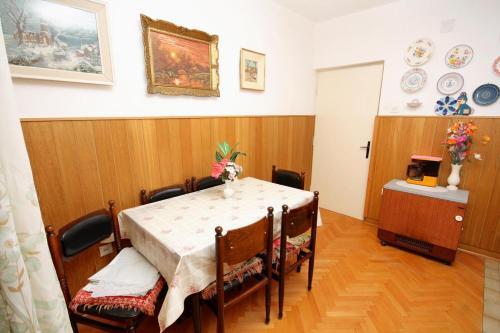 Holiday Apartments Supetar (brac) - 6047