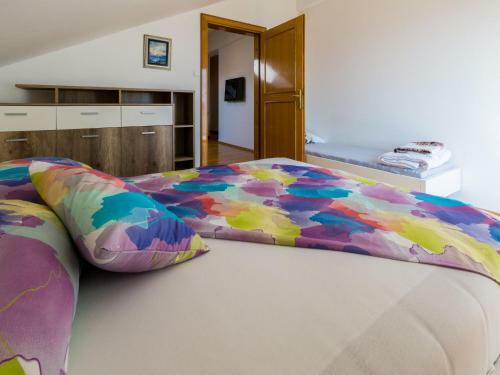 Apartment Pericic Zuti