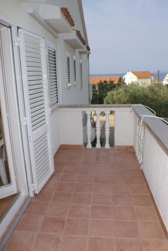 Apartments With A Parking Space Novalja (pag) - 4097