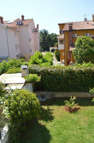 Apartment Bozac