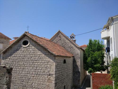 Apartments Madirazza