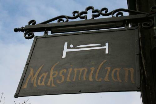 Hostal Guesthouse Maksimilian