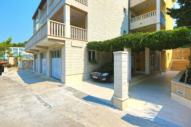 Apartamentos Villa Malisko