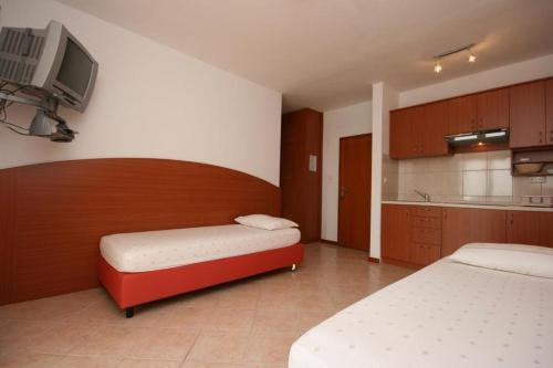 Apartment Novalja 6398b