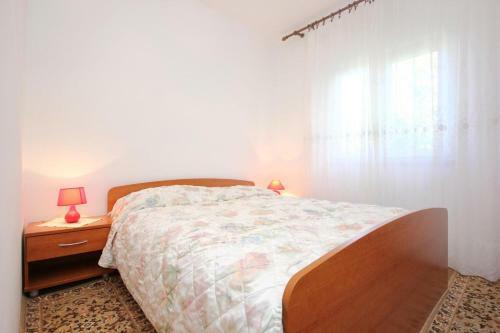 Apartment Orebic 10077a