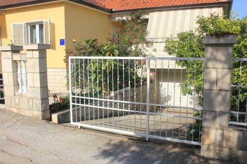 Apartment Orebic 10077a