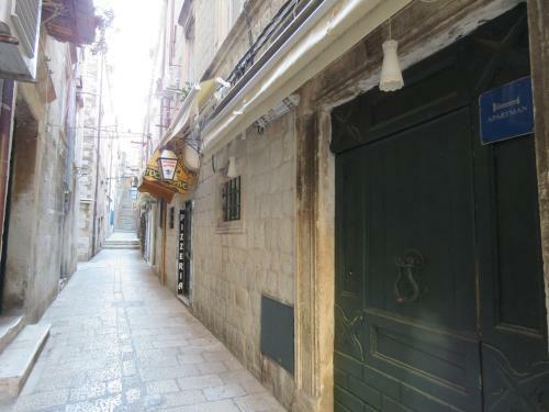 Apartment Esma