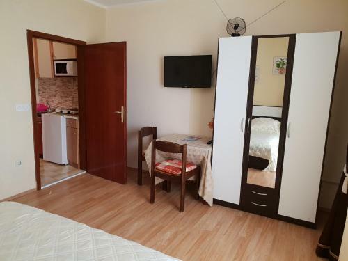 Apartments Mirijana