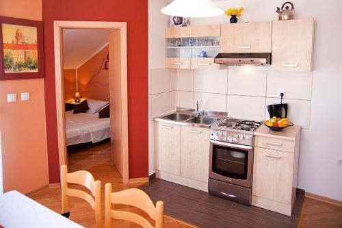 Apartment Vodice 10022a