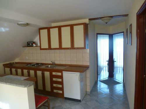 Apartments Mi?e