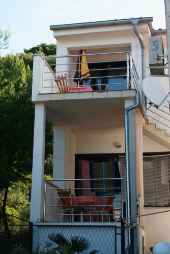 Apartments By The Sea Murter - 5078