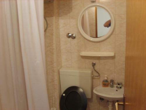Hostal Rooms Roso