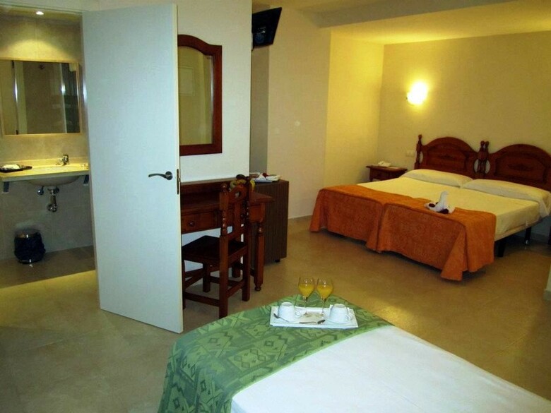 Hotel Eliseos