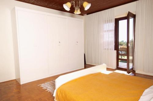 Apartment Privlaka 666a