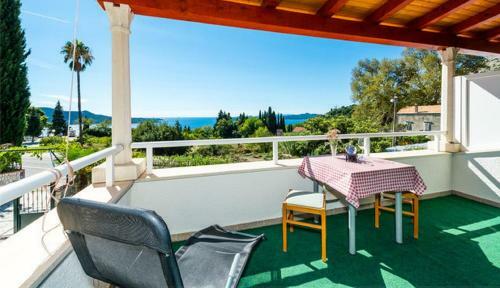 Hostal Sunny House Free Parking