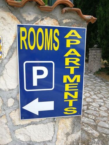 Hostal Sunny House Free Parking