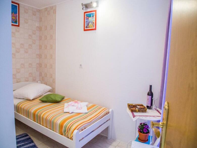 Hostal Guest House Jeljenic