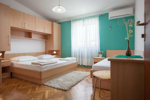 Hostal Guest House Damir
