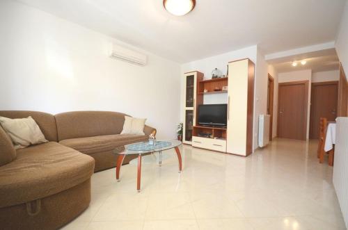 Hostal Apartments And Room Mirjana