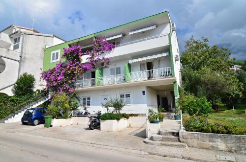Hostal Apartments Sonja