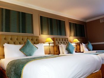 The Residents Hotel