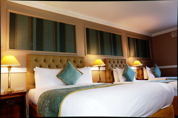 The Residents Hotel