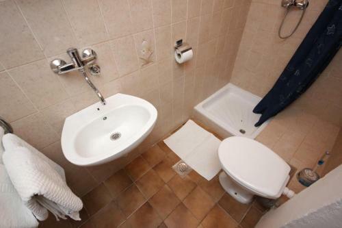 Hostal Double Room Pasman 8223d