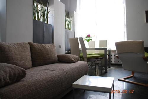 Apartment Center 25