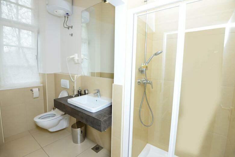 Hostal Galeria Rooms