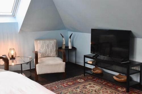 Hostal Adora Luxury Hotel (ex Vila Istra)