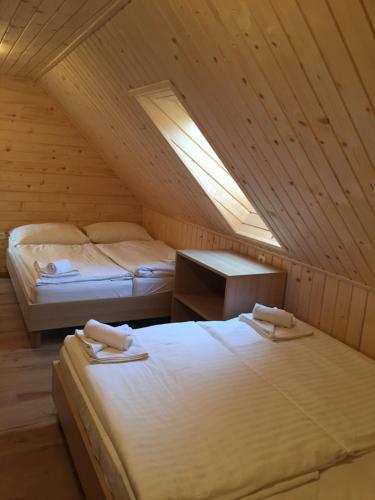 Hostal Depandansa Tina