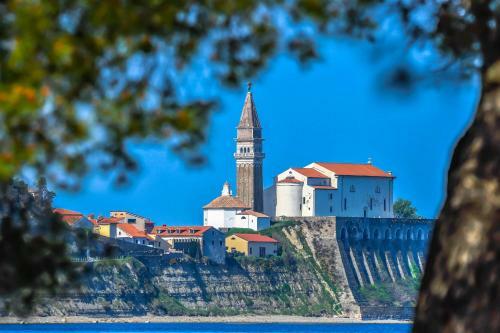 Hotel Mirta Strunjan