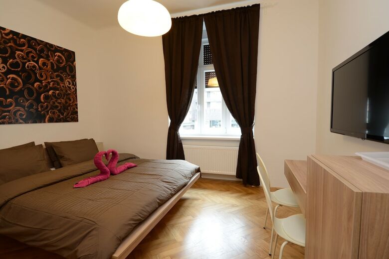 Hostal Ginger Rooms