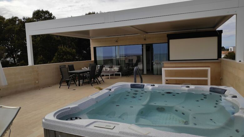 Apartamento Beachfront Es Turo