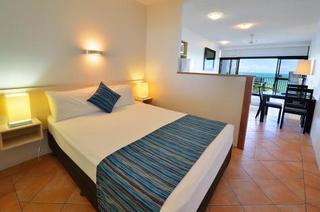 Hotel Amaroo At Trinity