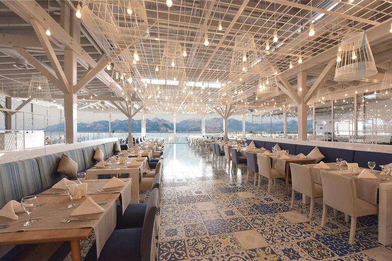 Hotel Ramada Plaza Antalya