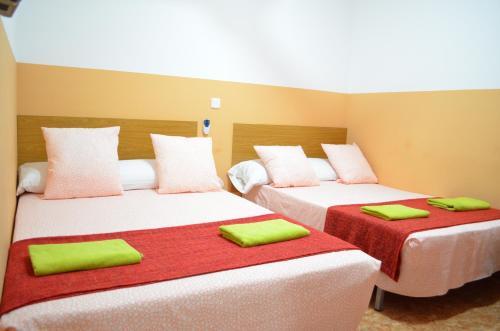 Hostal Village Guesthouse Barco