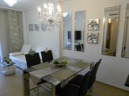 Apartamento Jardines De Las Marinas