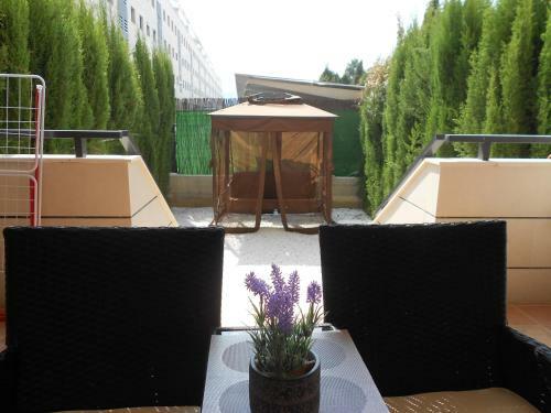 Apartamento Jardines De Las Marinas