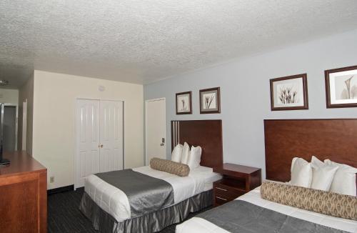 The Beachcomber Beach Resort & Hotel