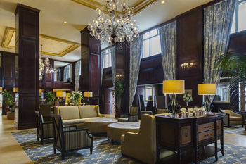 Hotel The Shores Resort & Spa